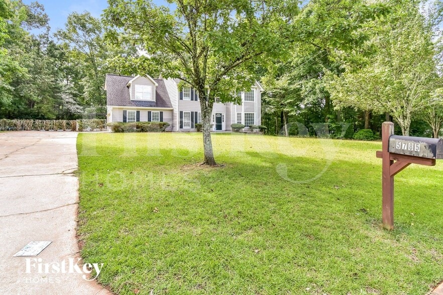 Building Photo - 5785 Shoal Creek Dr