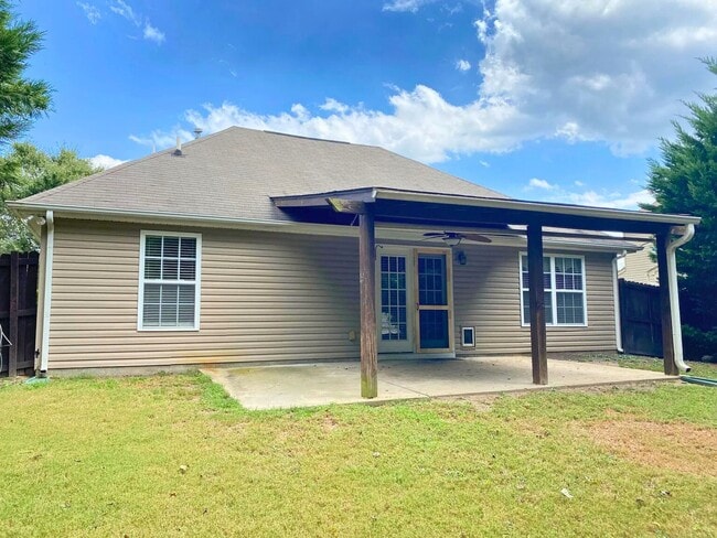 Building Photo - 209 Gibby Ln