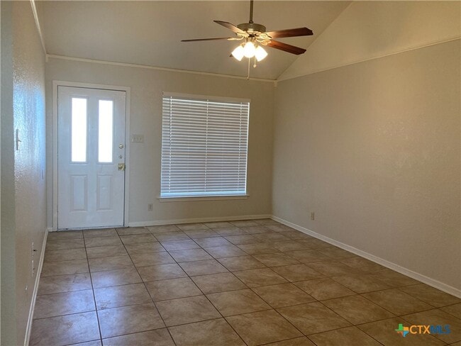 Building Photo - 1401 Windward Dr