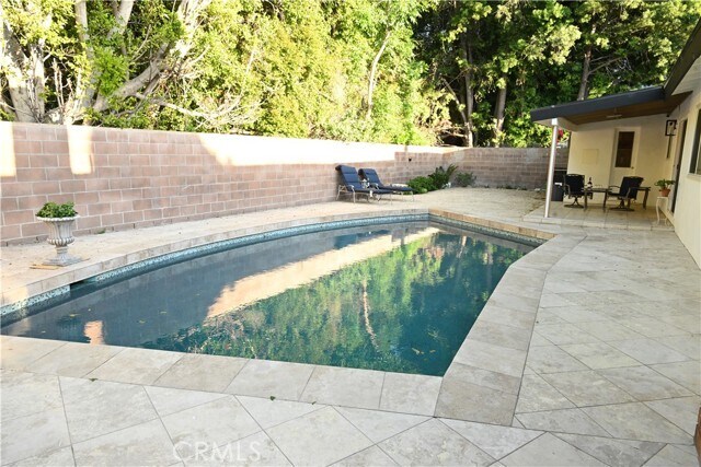 Building Photo - 4836 Swinton Ave