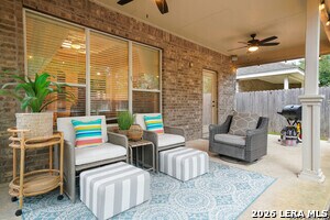 Building Photo - 5539 Cross Pond