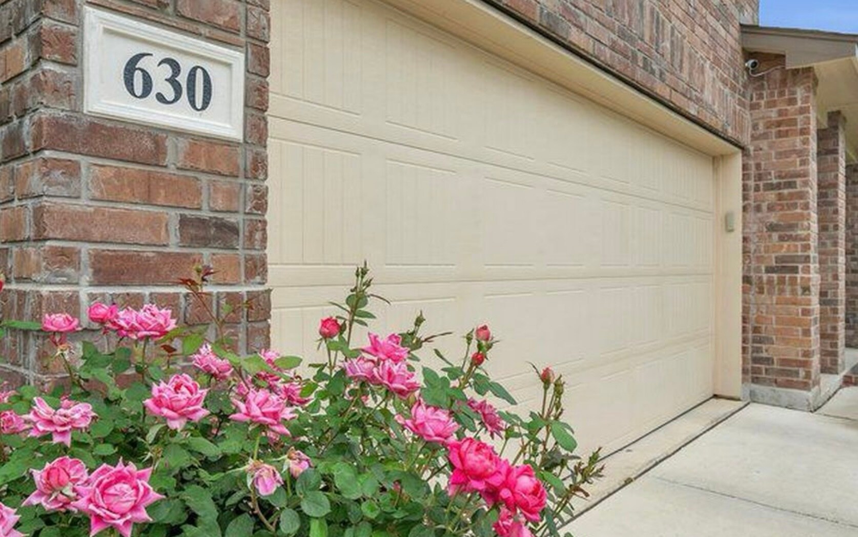 Building Photo - 630 Hollimon Pky