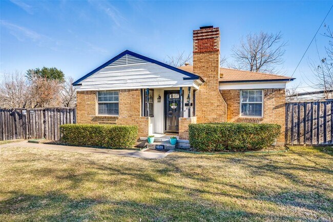 Building Photo - 1026 Cliffdale Ave