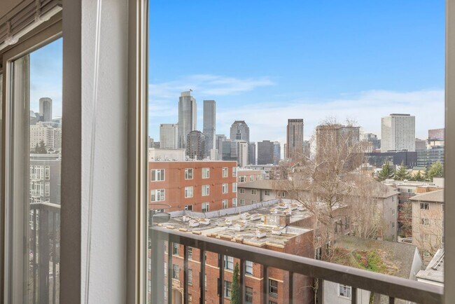 Building Photo - Top-Floor Studio with Stunning Views in Capitol Hill