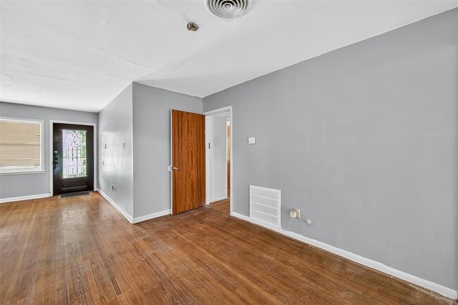 Building Photo - 1509 Ronson Rd