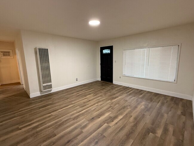 Building Photo - 347 Joseph Rd