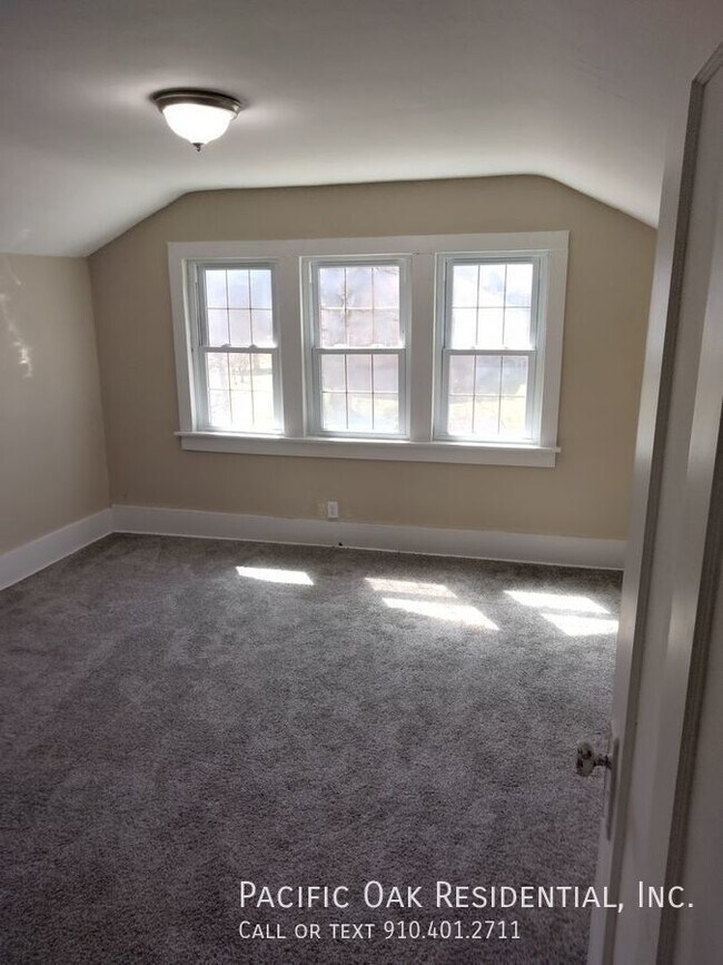 Building Photo - BELOW MARKET RENT!