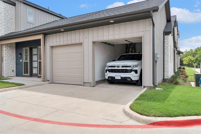 Building Photo - 2012 Boykin Wy