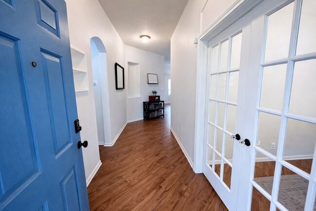 Building Photo - 21510 Forest Colony Dr