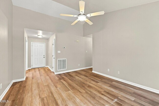 Building Photo - 108 Bristol Ct