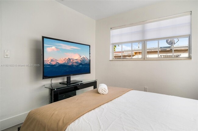 Building Photo - 4421 NW 9th St