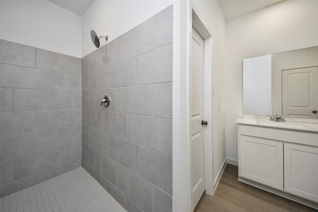 Building Photo - 26418 Virginia Wild Rye Ln