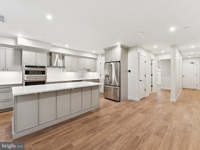 Building Photo - 1508 21st St NW