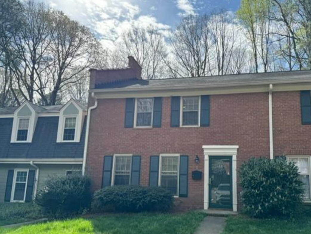 Building Photo - 3144 Morningside Dr