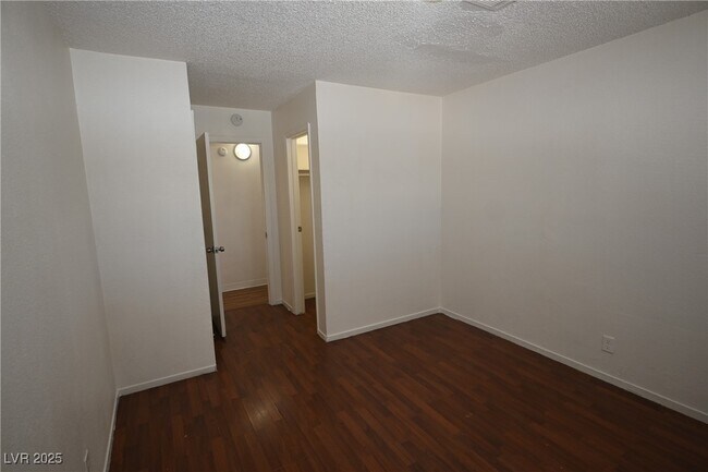 Building Photo - 2301 Stewart Ave