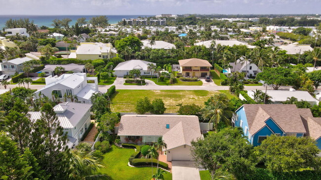 Building Photo - 10 Sailfish Ln
