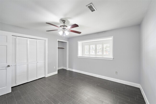 Building Photo - 4435 Osby Dr