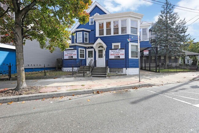 Building Photo - 12-14 South Broadway Gloucester City, NJ 0...