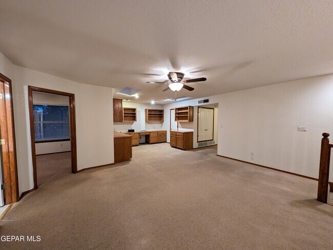 Building Photo - 11820 Pueblo Seguro Way