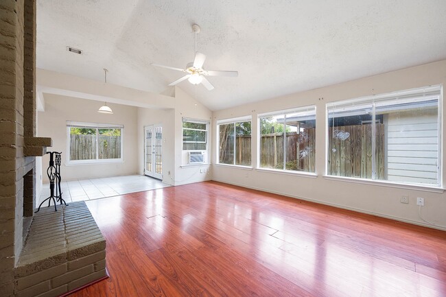 Building Photo - 11918 Westwold Dr