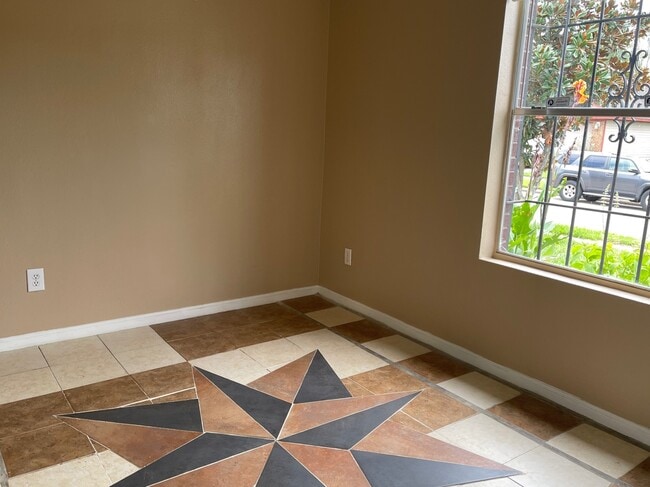 Building Photo - 1134 Somercotes Ln