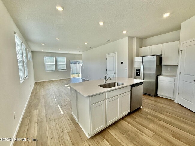 Building Photo - 10628 Waterfield Rd