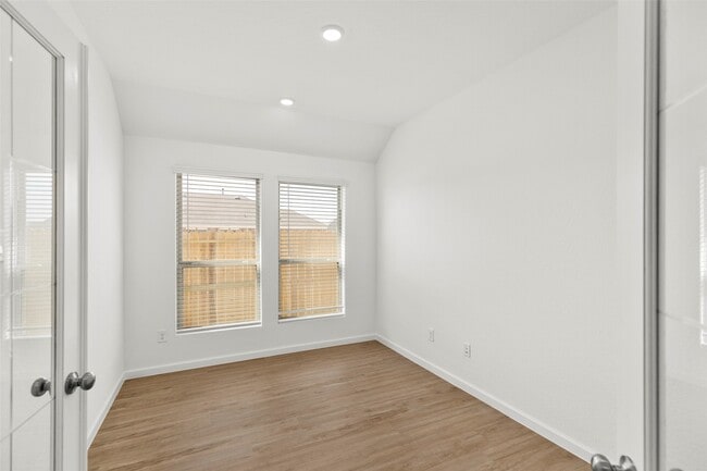 Building Photo - 30314 Tall Fescue Dr