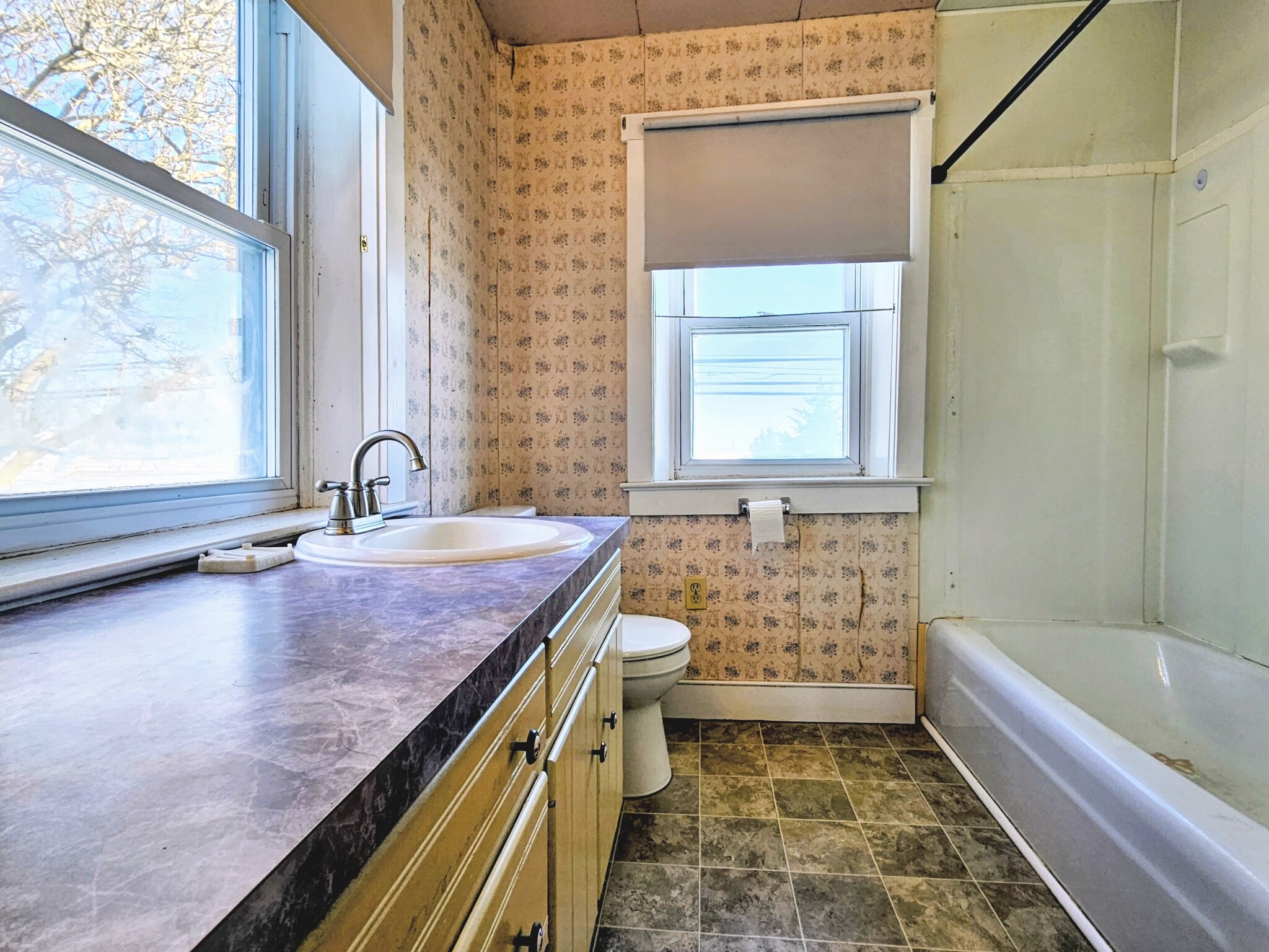 Building Photo - 334 Wissler Rd