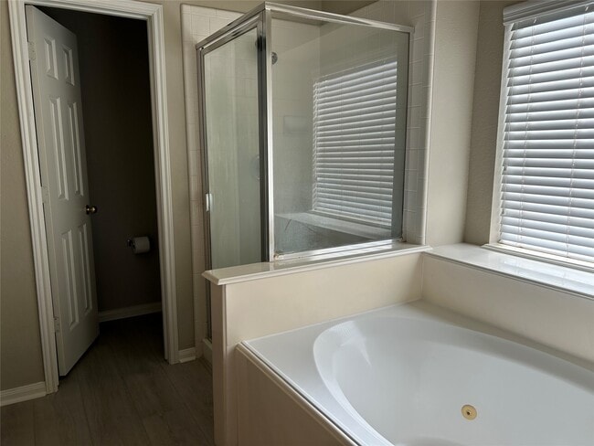 Building Photo - 12338 Browning Dr