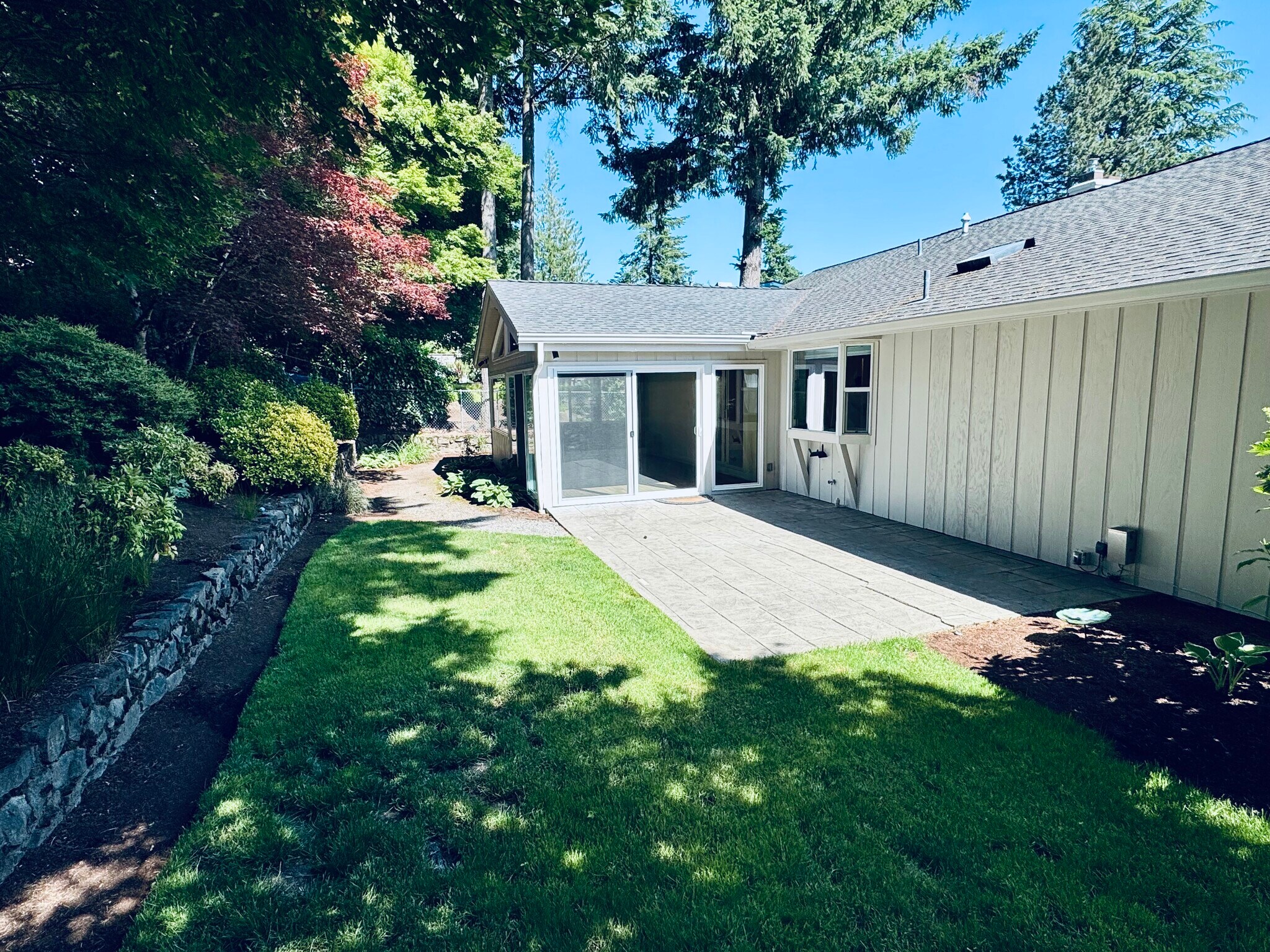 Backyard/Patio 1 - 11965 NW Oatfield Ct