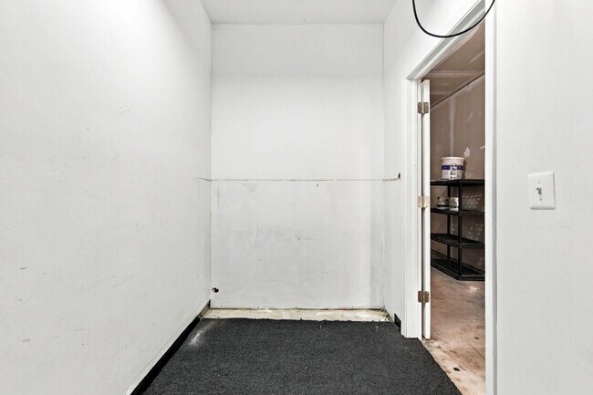 Building Photo - 113 Legato Dr