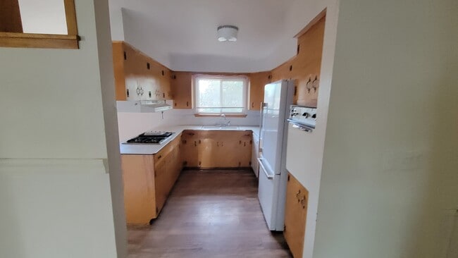 Building Photo - 1160 Phelps Cir