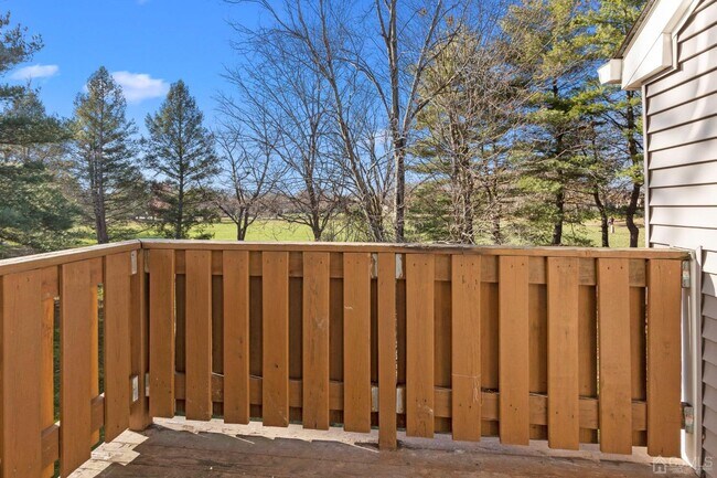 Building Photo - 7520 Tamarron Dr