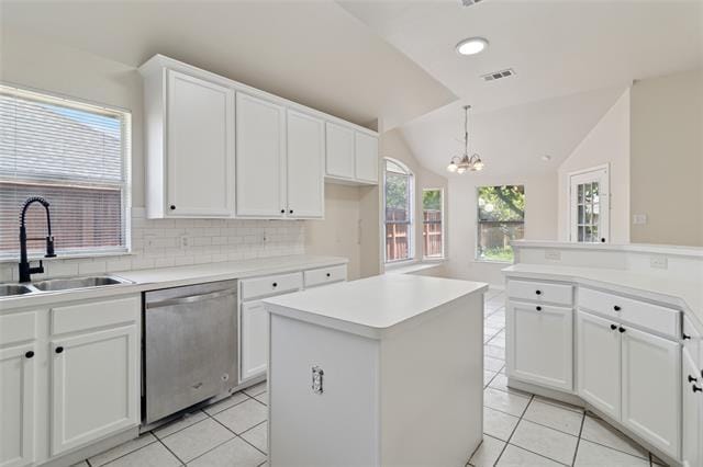 Building Photo - 2218 Jacqueline Dr