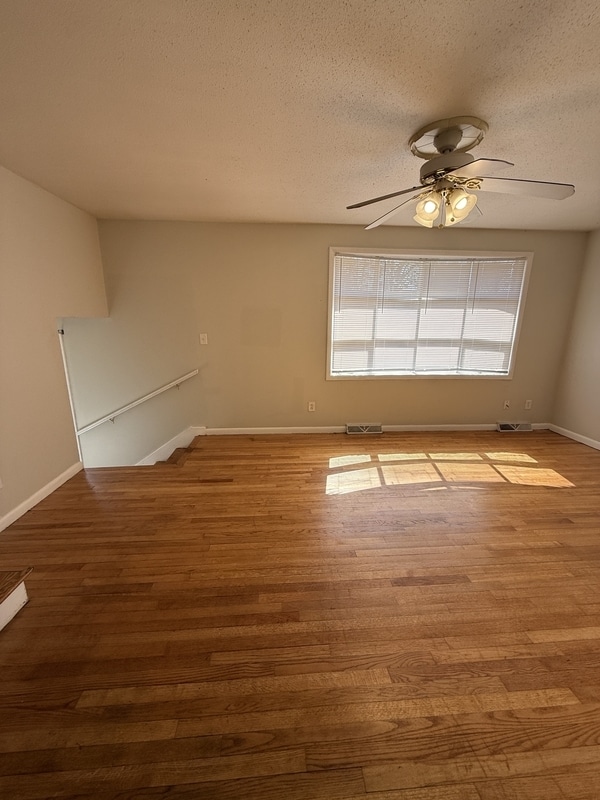 Building Photo - 3616 Hester Ln NW