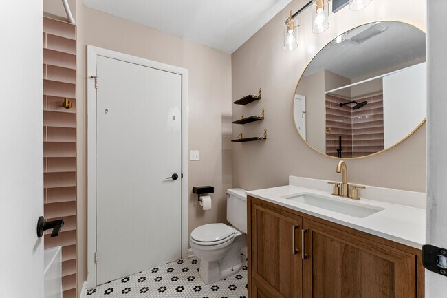 Building Photo - 503 Nebraska Cir