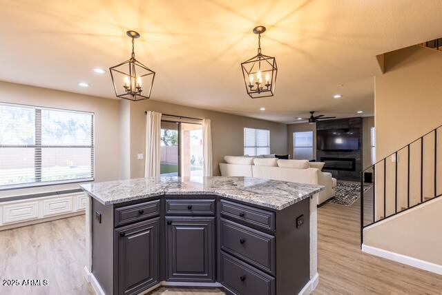 Building Photo - 4421 E Lone Cactus Dr