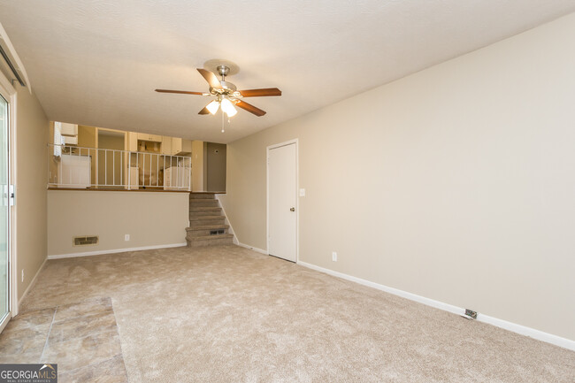 Building Photo - 600 El Prado Ct