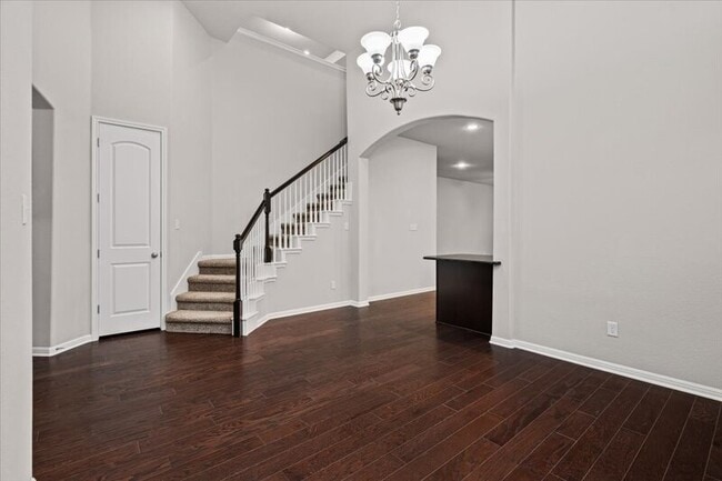 Building Photo - 811 Wilson Ranch Pl