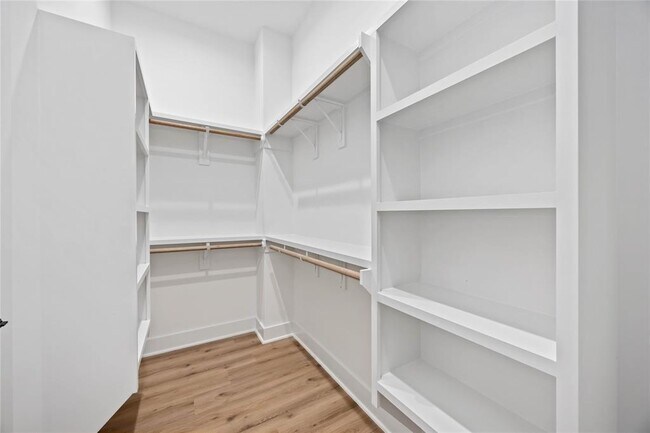 Building Photo - 7719 Orebo St