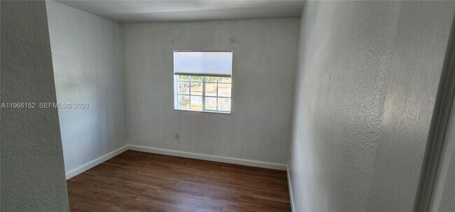 Building Photo - 8450 SW 150th Ave