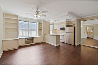 Building Photo - NEWLY RENOVATED West End/Dupont Efficiency!