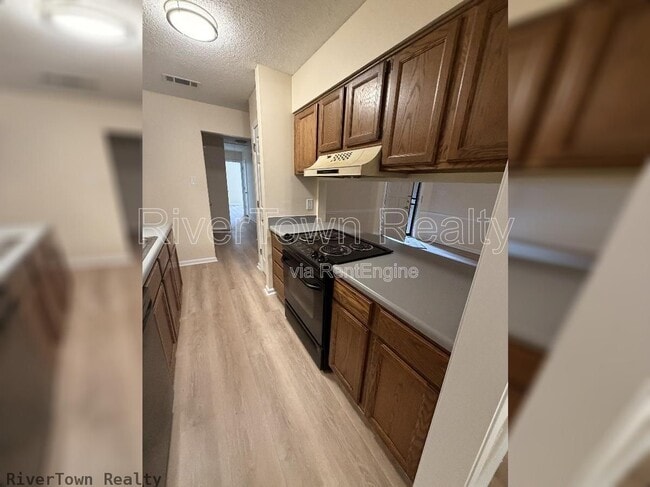 Building Photo - 3693 Hyacinth Dr