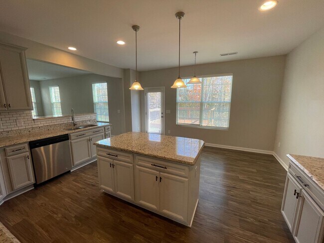 Building Photo - Stunning 4 Bedroom 2.5 Bathroom 2-story Home in NE Greensboro with 2 car garages