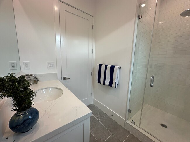 Building Photo - 4067 Michael Ave