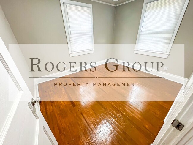 Building Photo - 1311 2nd St