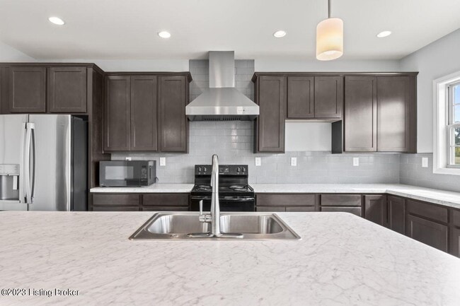 Building Photo - 18507 Chadwick Glen Cir