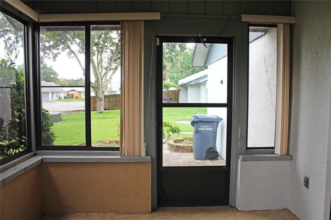 Building Photo - 252 Granite Dr