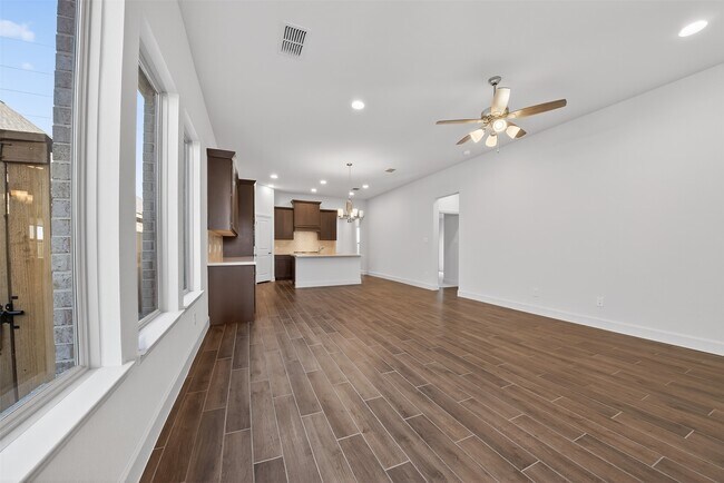 Building Photo - 27206 Butterfly Mint Ln