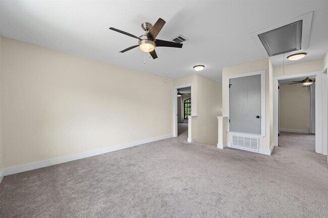 Building Photo - 9707 Nightjar Dr